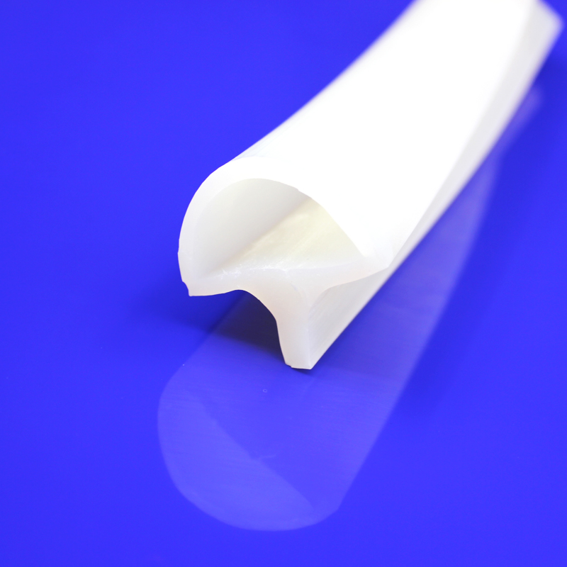 硅膠密封條如果碰到質(zhì)量不好的會(huì)這么樣？